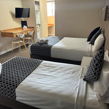 Mid City Plantation Motel มิลดูรา ภายนอก รูปภาพ
