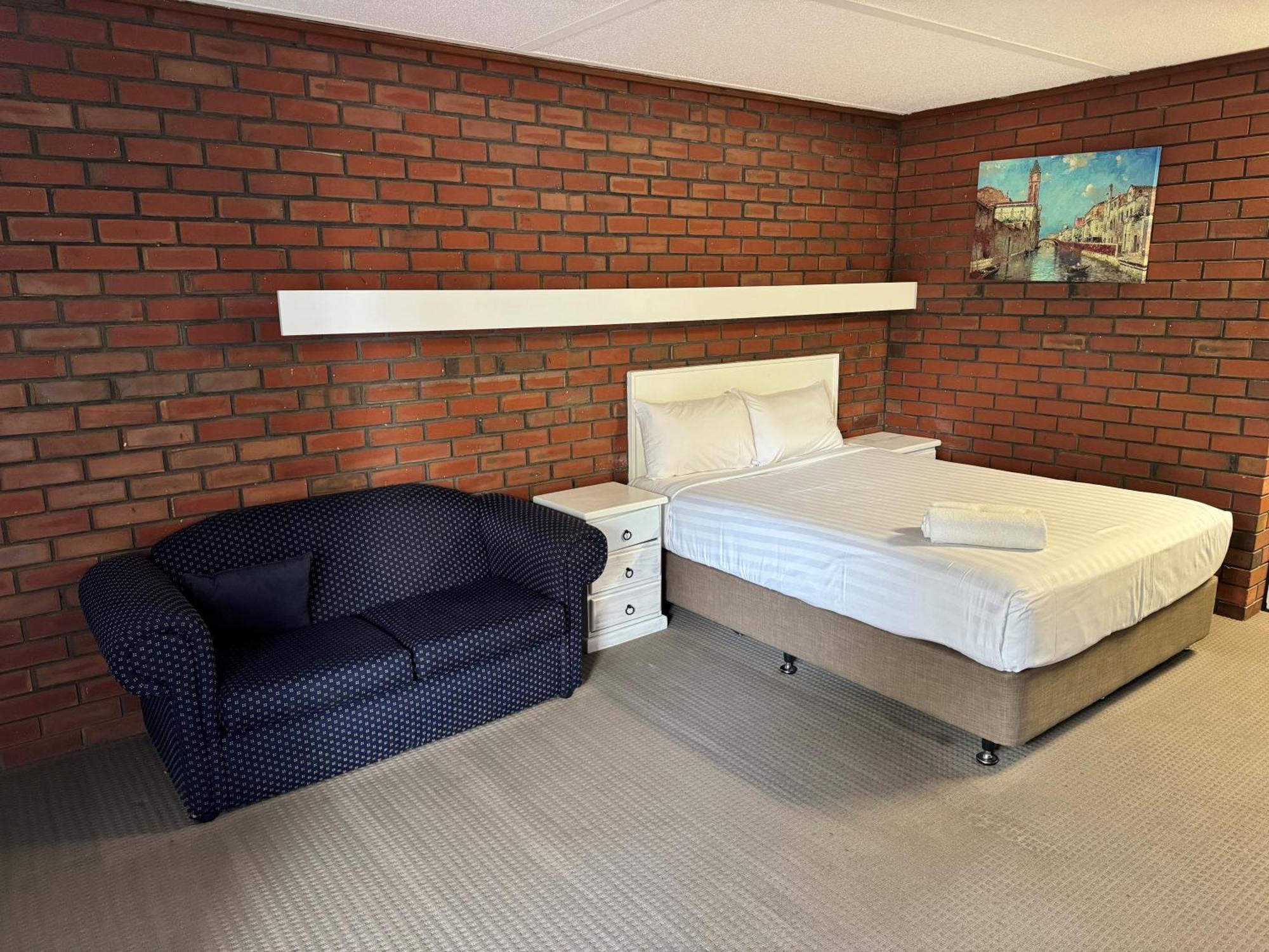 Mid City Plantation Motel มิลดูรา ภายนอก รูปภาพ