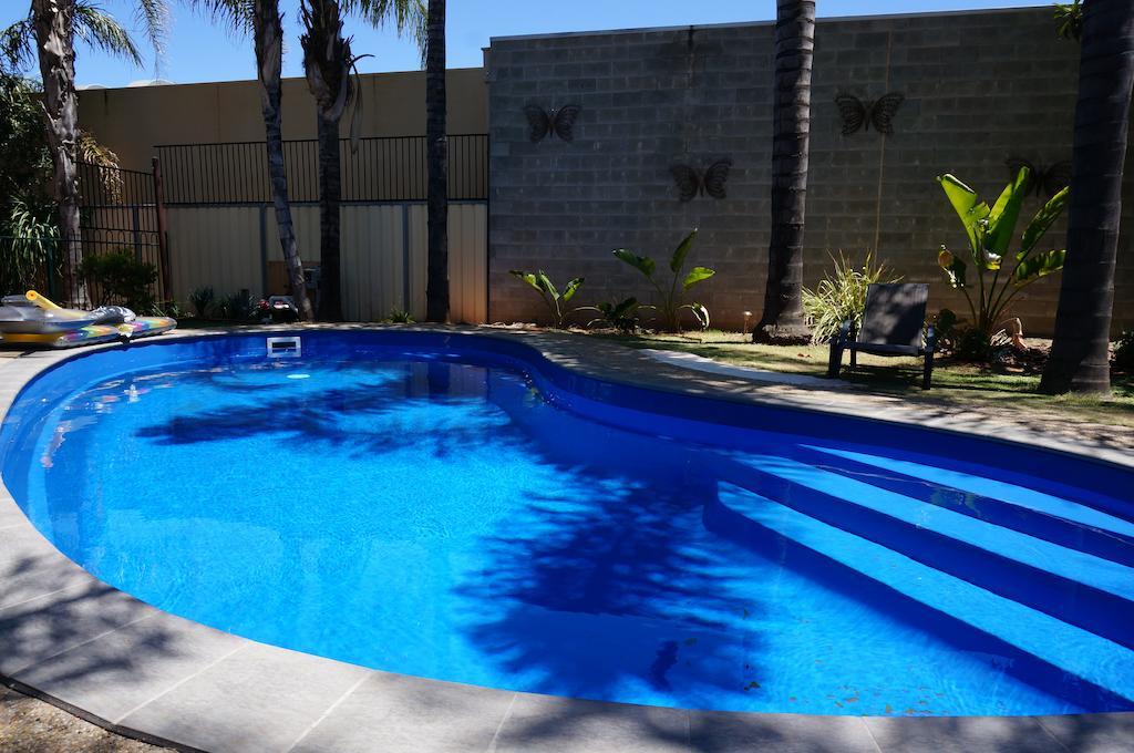 Mid City Plantation Motel มิลดูรา ภายนอก รูปภาพ